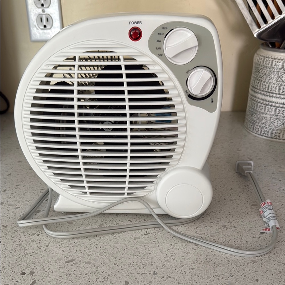 White Electric Fan Heater